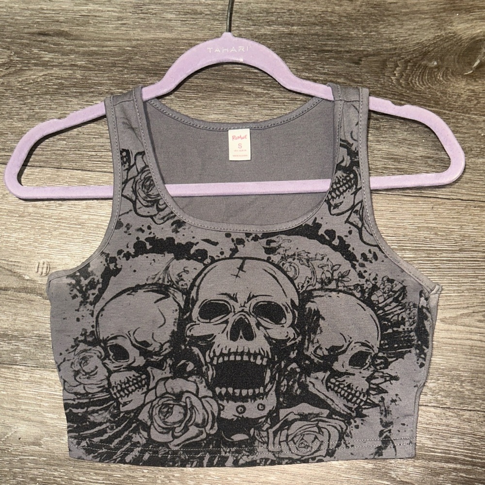 ROMWE Gray Skull Graphic Tank Top